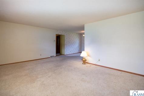 2208 Clare Drive North Mankato MN 56003