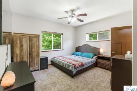 300 Tanager Road Mankato MN 56001