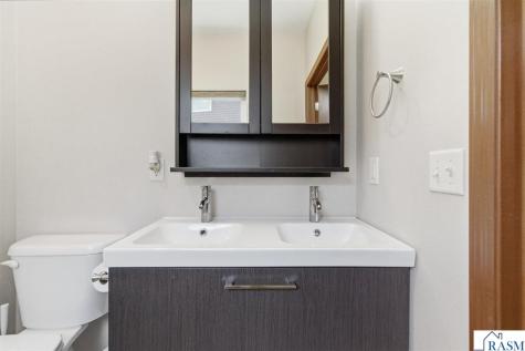 300 Tanager Road Mankato MN 56001