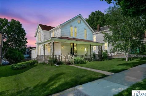 318 E Pleasant Street Mankato MN 56001