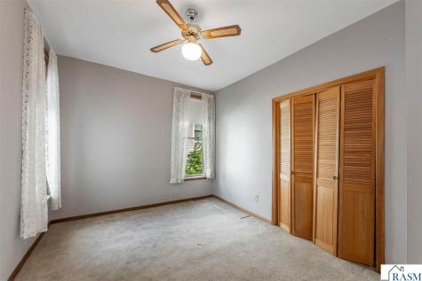 318 E Pleasant Street Mankato MN 56001