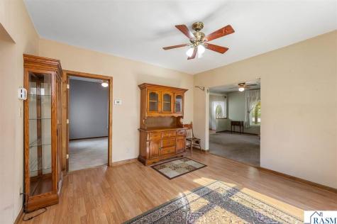 318 E Pleasant Street Mankato MN 56001