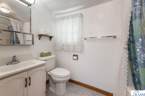 318 E Pleasant Street Mankato MN 56001