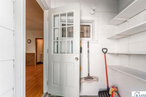 318 E Pleasant Street Mankato MN 56001
