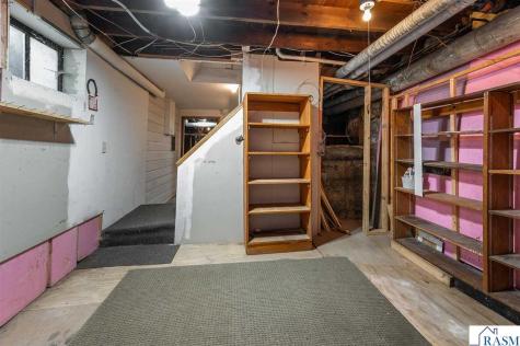 318 E Pleasant Street Mankato MN 56001