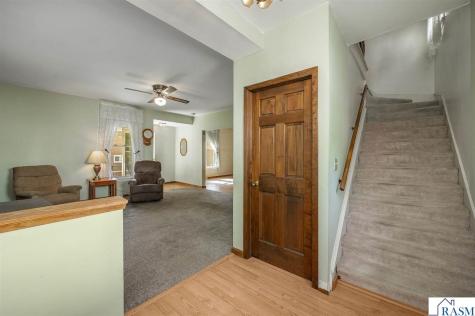 318 E Pleasant Street Mankato MN 56001