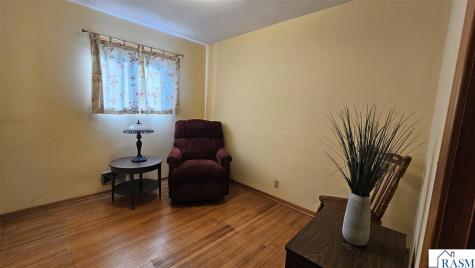 925 S 10th Street New Ulm MN 56073