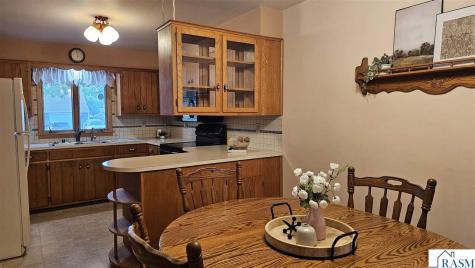 925 S 10th Street New Ulm MN 56073
