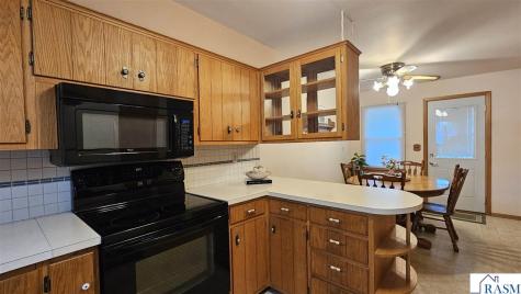 925 S 10th Street New Ulm MN 56073