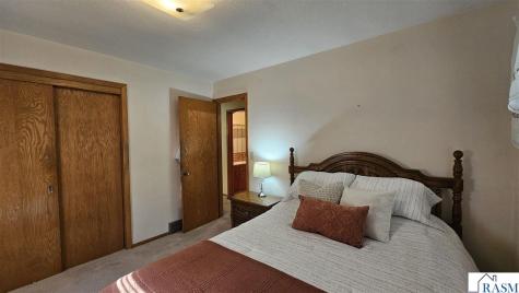 925 S 10th Street New Ulm MN 56073
