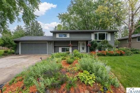 30 Lincoln Lane New Ulm MN 56073