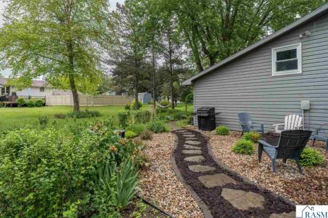 30 Lincoln Lane New Ulm MN 56073