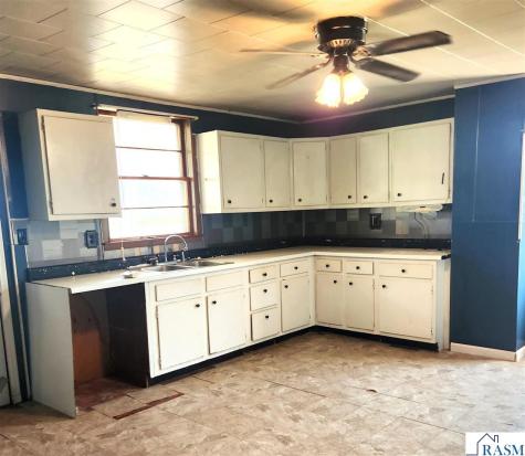 21969 230th Avenue Sleepy Eye MN 56085