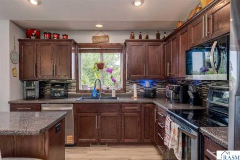 208 Cypress Drive Mankato MN 56001