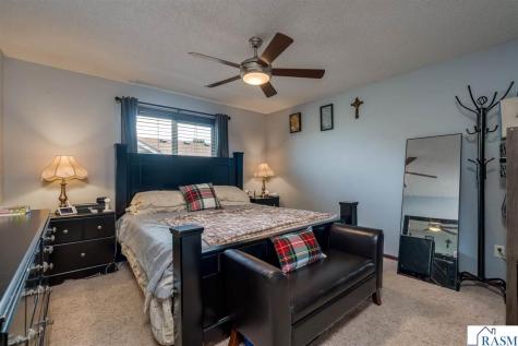 208 Cypress Drive Mankato MN 56001