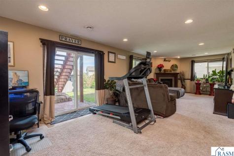 208 Cypress Drive Mankato MN 56001