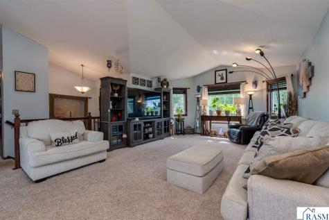 208 Cypress Drive Mankato MN 56001