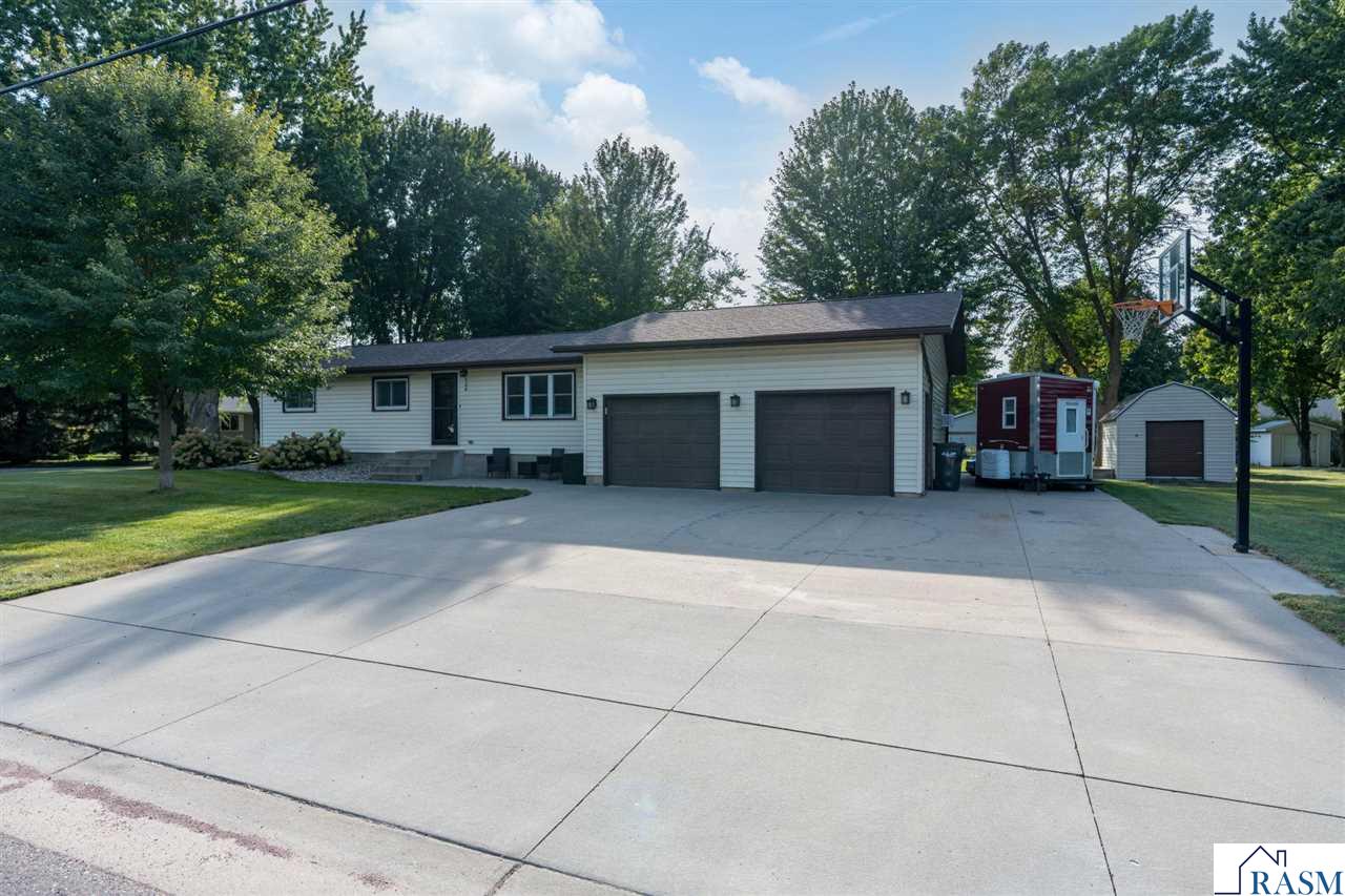 504 2nd Street Cleveland MN 56017