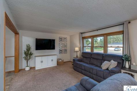 504 2nd Street Cleveland MN 56017