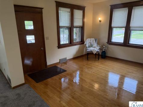 1001 N Minnesota Street New Ulm MN 56073