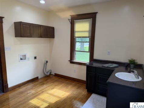 1001 N Minnesota Street New Ulm MN 56073