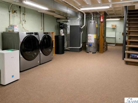 118 E Spring Street Mankato MN 56001