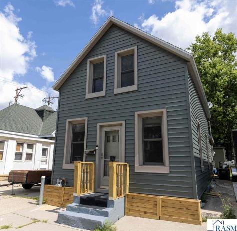 118 E Spring Street Mankato MN 56001