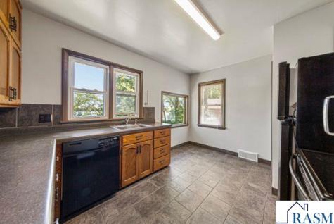 775 Shoreacres Drive Fairmont MN 56063
