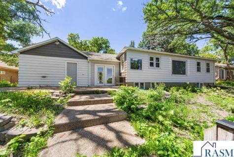 775 Shoreacres Drive Fairmont MN 56063