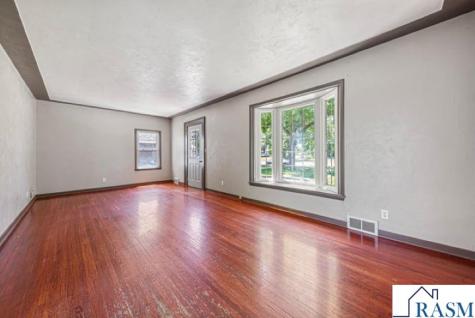 775 Shoreacres Drive Fairmont MN 56063
