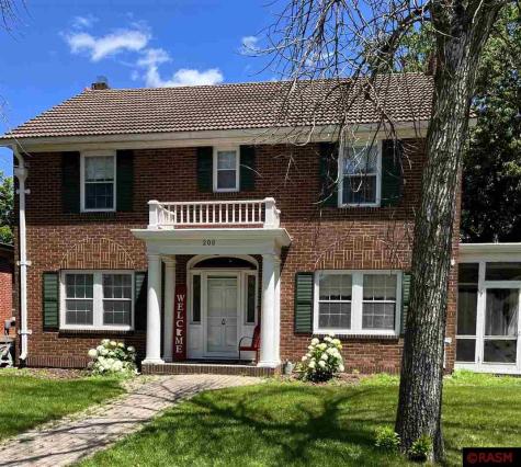 208 N State Street New Ulm MN 56073