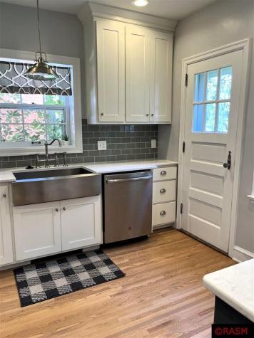 208 N State Street New Ulm MN 56073
