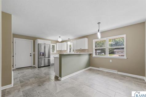 108 SE 8th Avenue Mapleton MN 56065