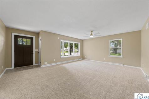 108 SE 8th Avenue Mapleton MN 56065
