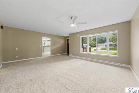 108 SE 8th Avenue Mapleton MN 56065