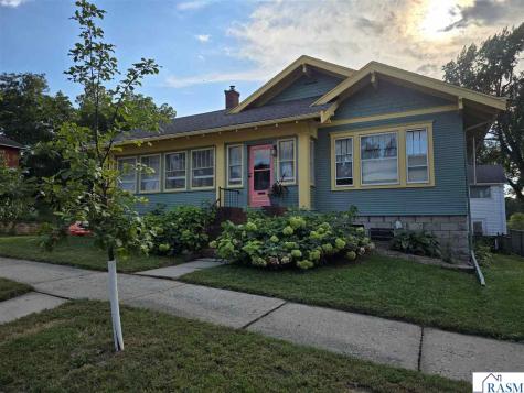 328 Willard Street Mankato MN 56001