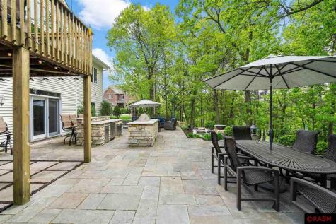 1416 E Pond Road Eagan MN 55122