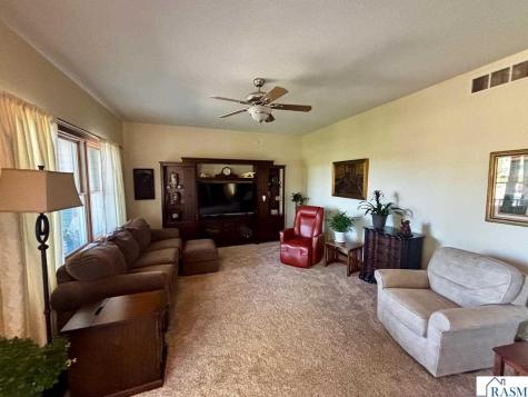 44137 Willow Road St. Peter MN 56082
