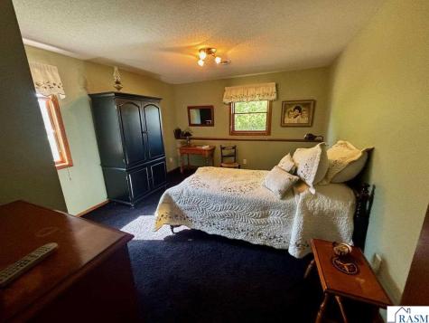 44137 Willow Road St. Peter MN 56082