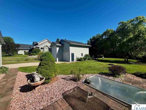 44137 Willow Road St. Peter MN 56082