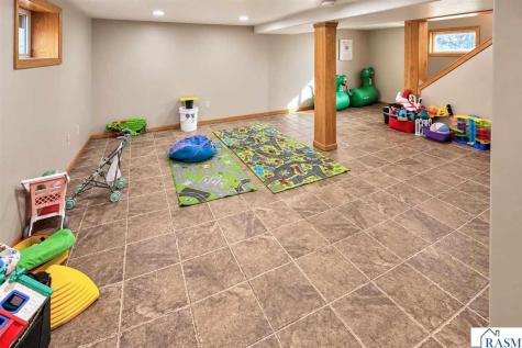 272 Elm Street Tracy MN 56175
