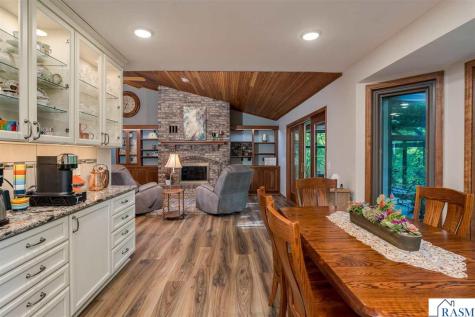 25 Crown Hill Lane Mankato MN 56001