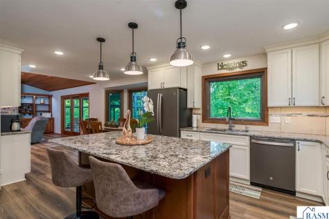 25 Crown Hill Lane Mankato MN 56001