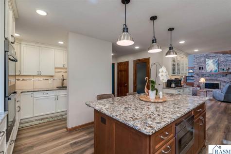 25 Crown Hill Lane Mankato MN 56001