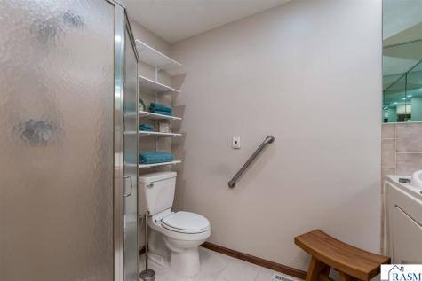 25 Crown Hill Lane Mankato MN 56001
