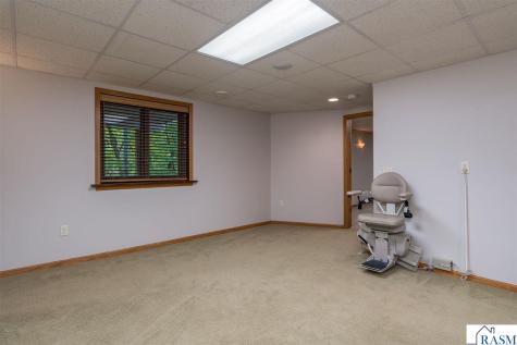 25 Crown Hill Lane Mankato MN 56001