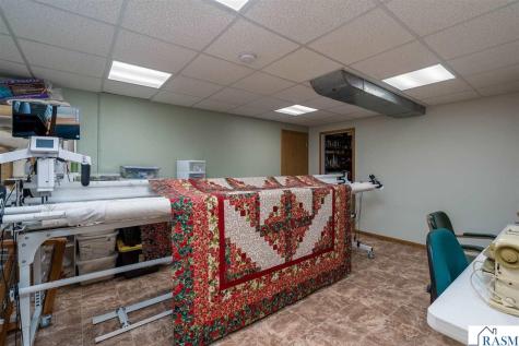 25 Crown Hill Lane Mankato MN 56001