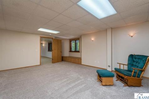 25 Crown Hill Lane Mankato MN 56001