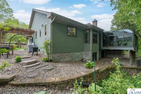25 Crown Hill Lane Mankato MN 56001