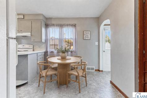 409 S 5th Street Le Sueur MN 56058
